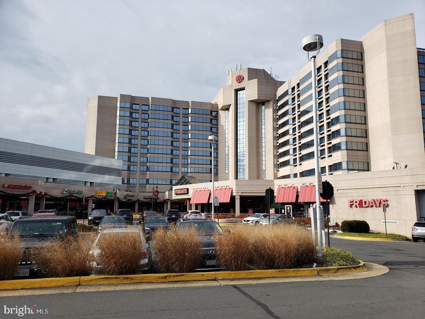 WORLDGATE CONDO - Residential