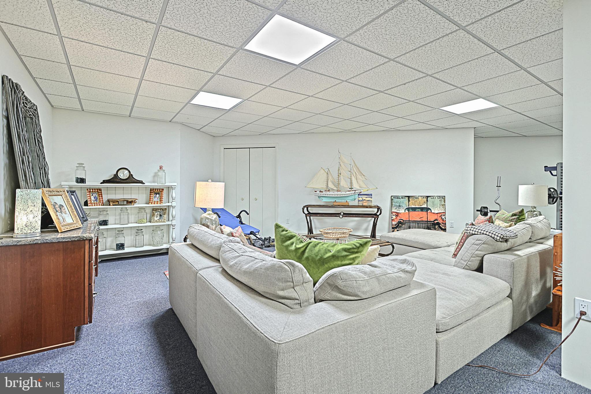 WYNDHAM HILLS - Residential