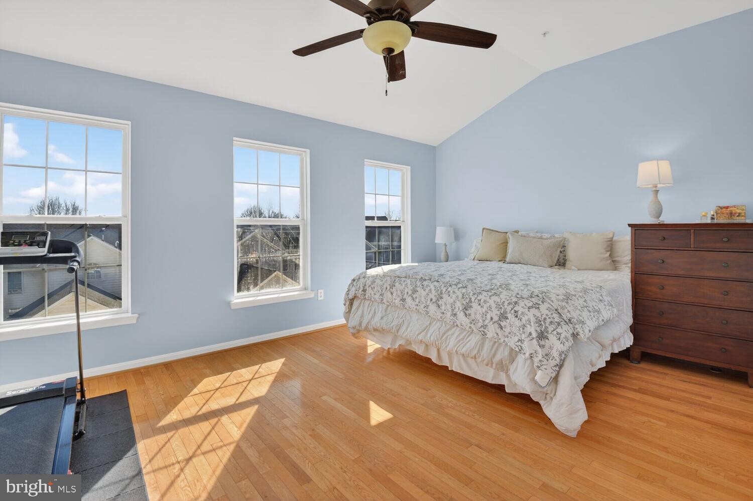 LAKELANDS - Residential