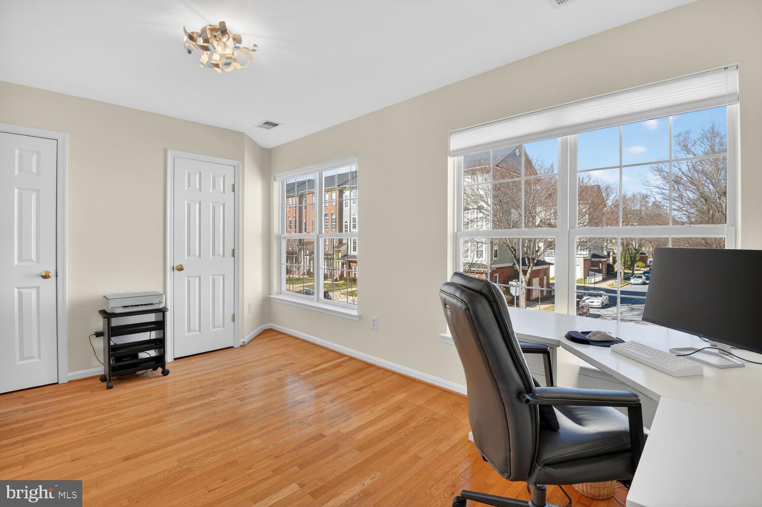 LAKELANDS - Residential