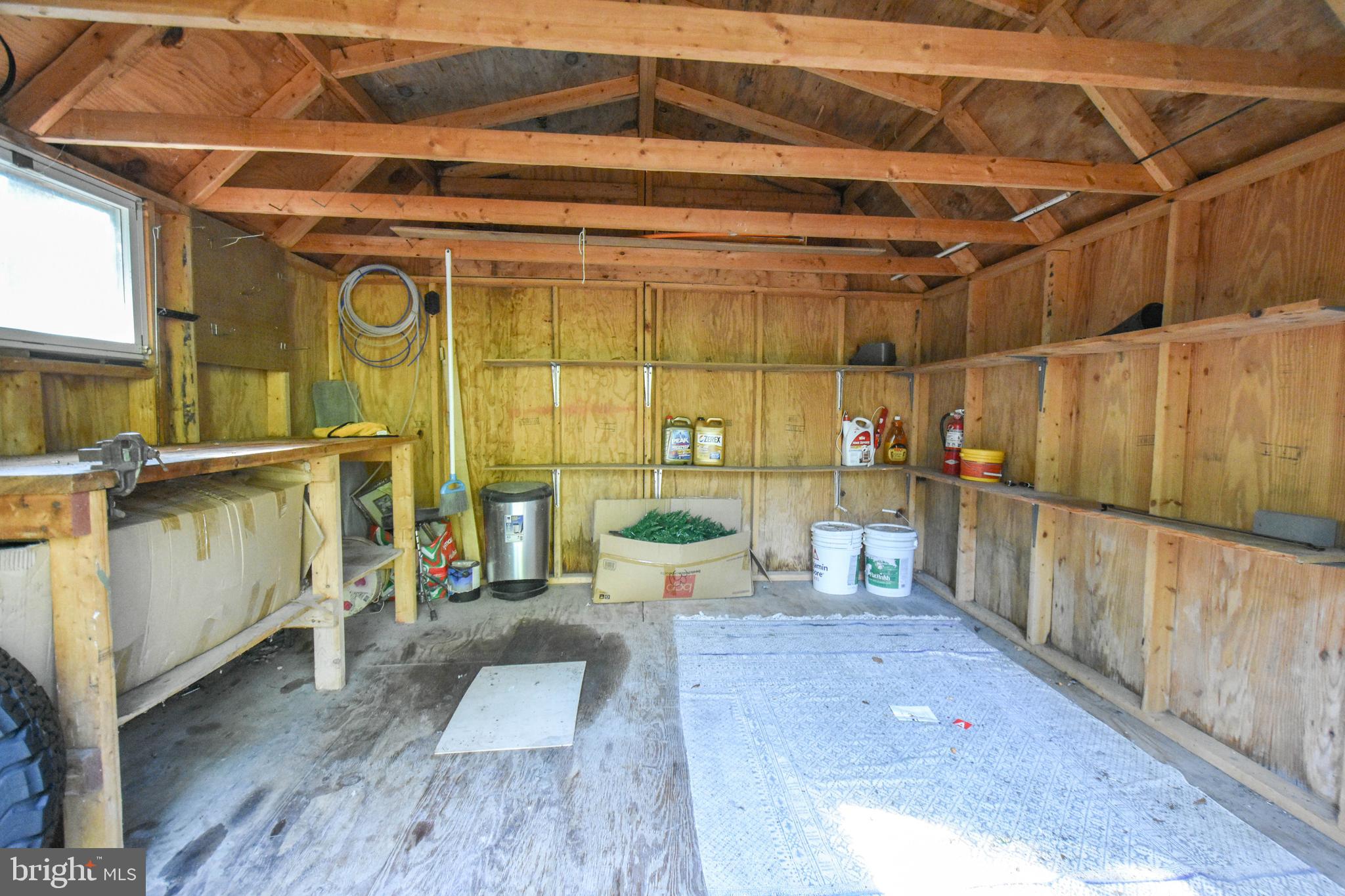 CHESAPEAKE COVE ESTATES - Residential Lease