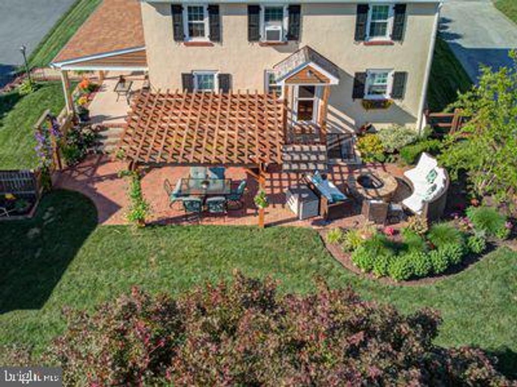 Photo of 1776 W Doe Run Road, KENNETT SQUARE, PA 19348 (MLS # PACT2114100)