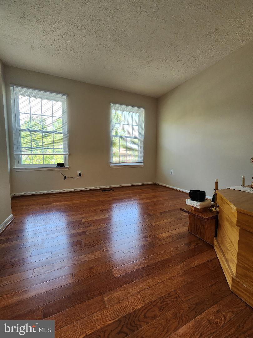 DUFIEF MILL ESTATES - Residential