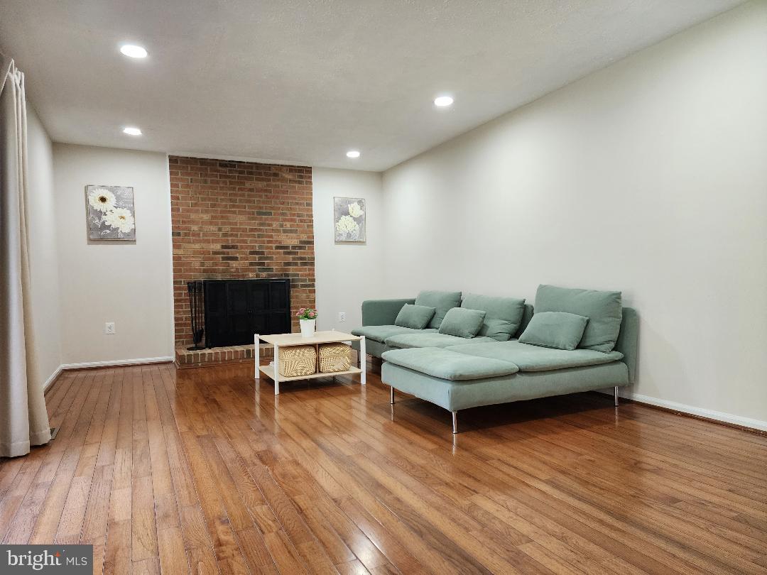 DUFIEF MILL ESTATES - Residential