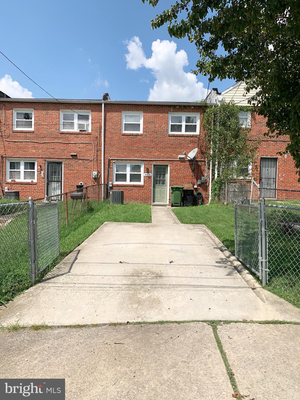 PARKSIDE - Residential