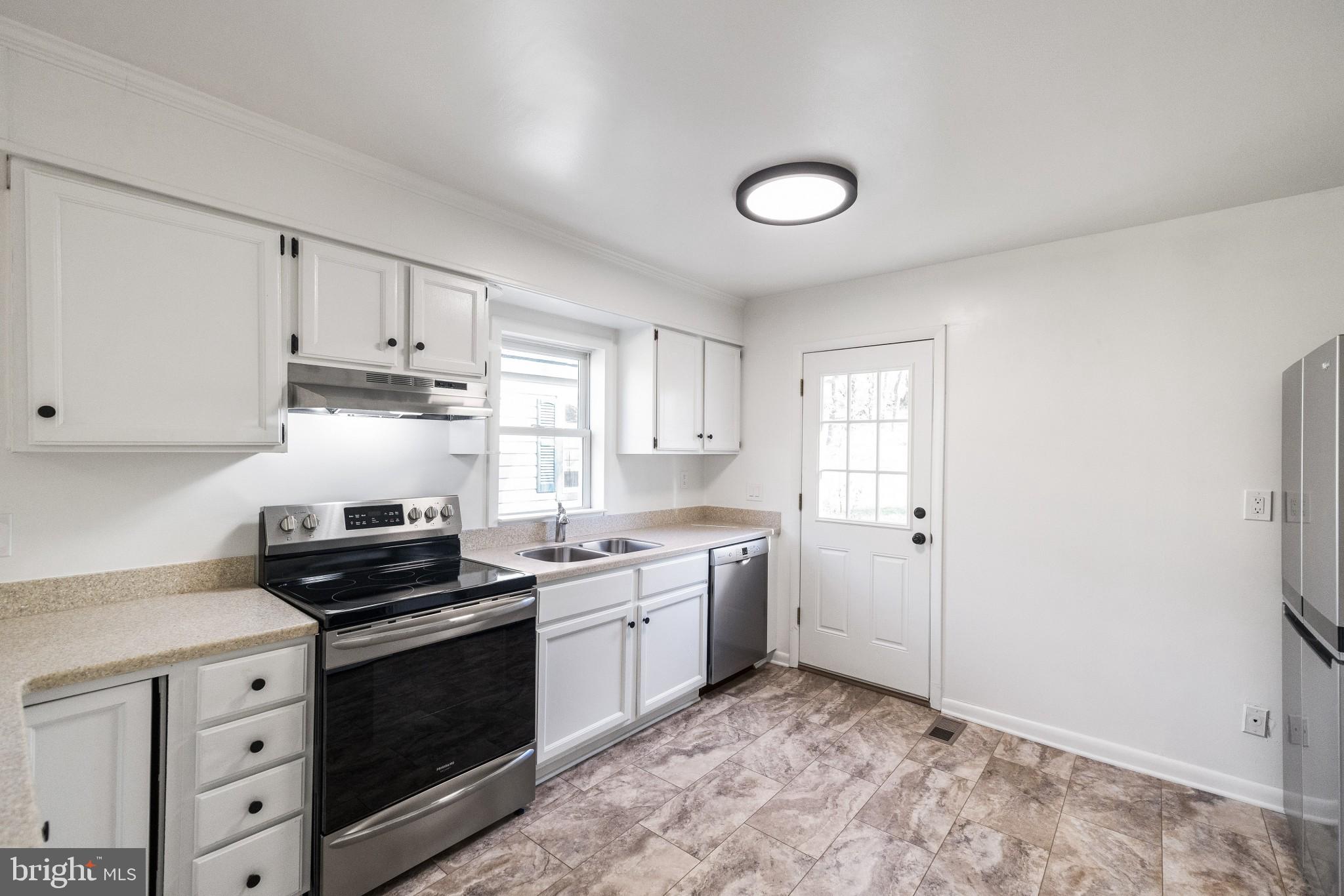 HOMESTEAD FARM - Residential