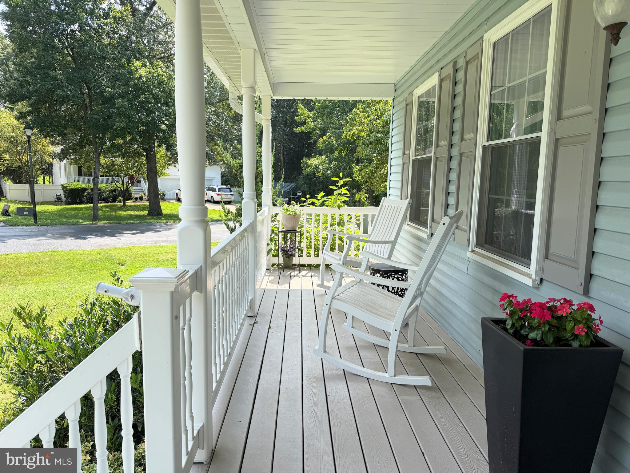 502 GRAINFIELD COURT