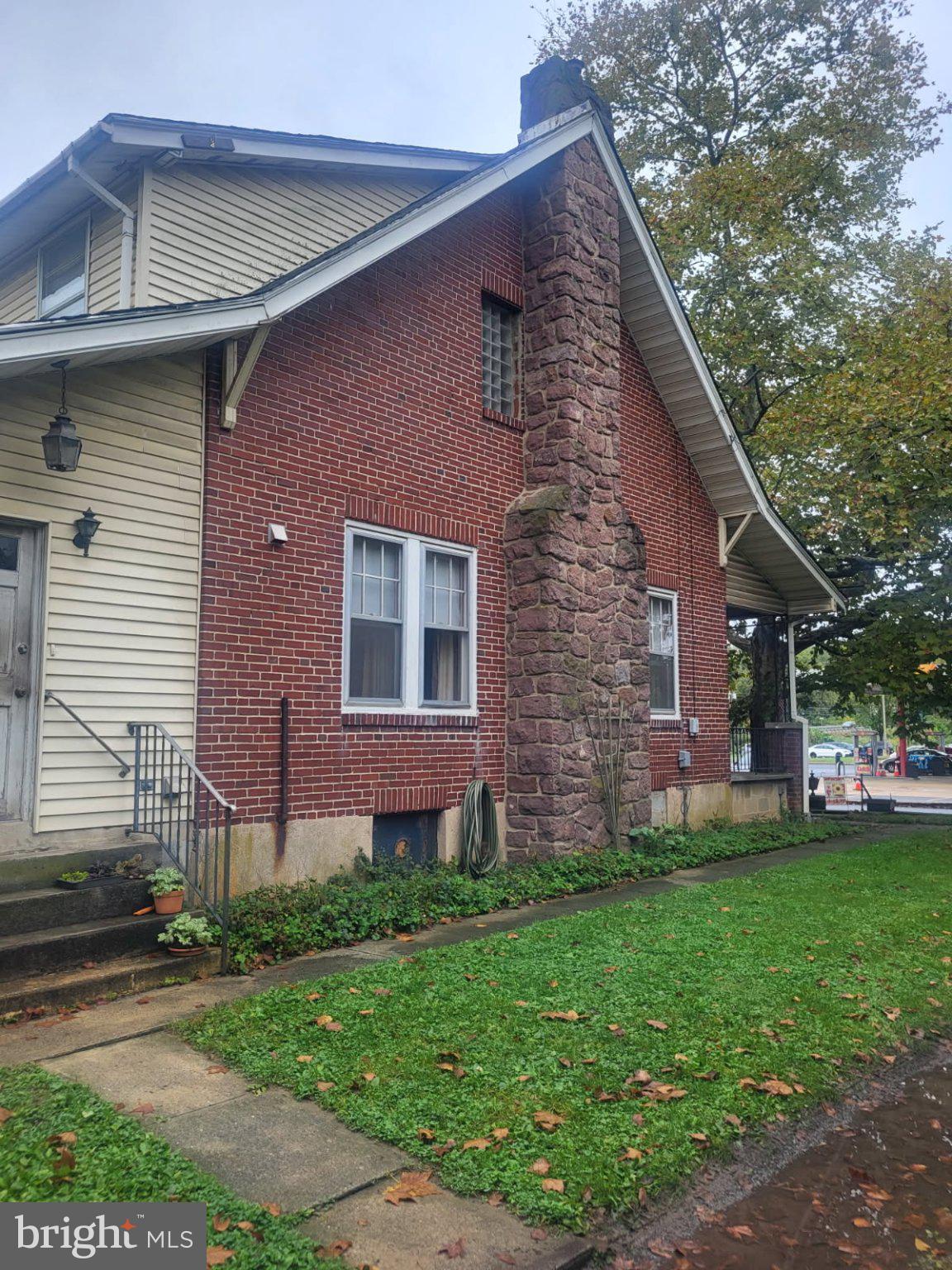 4015 FRIEDENSBURG ROAD