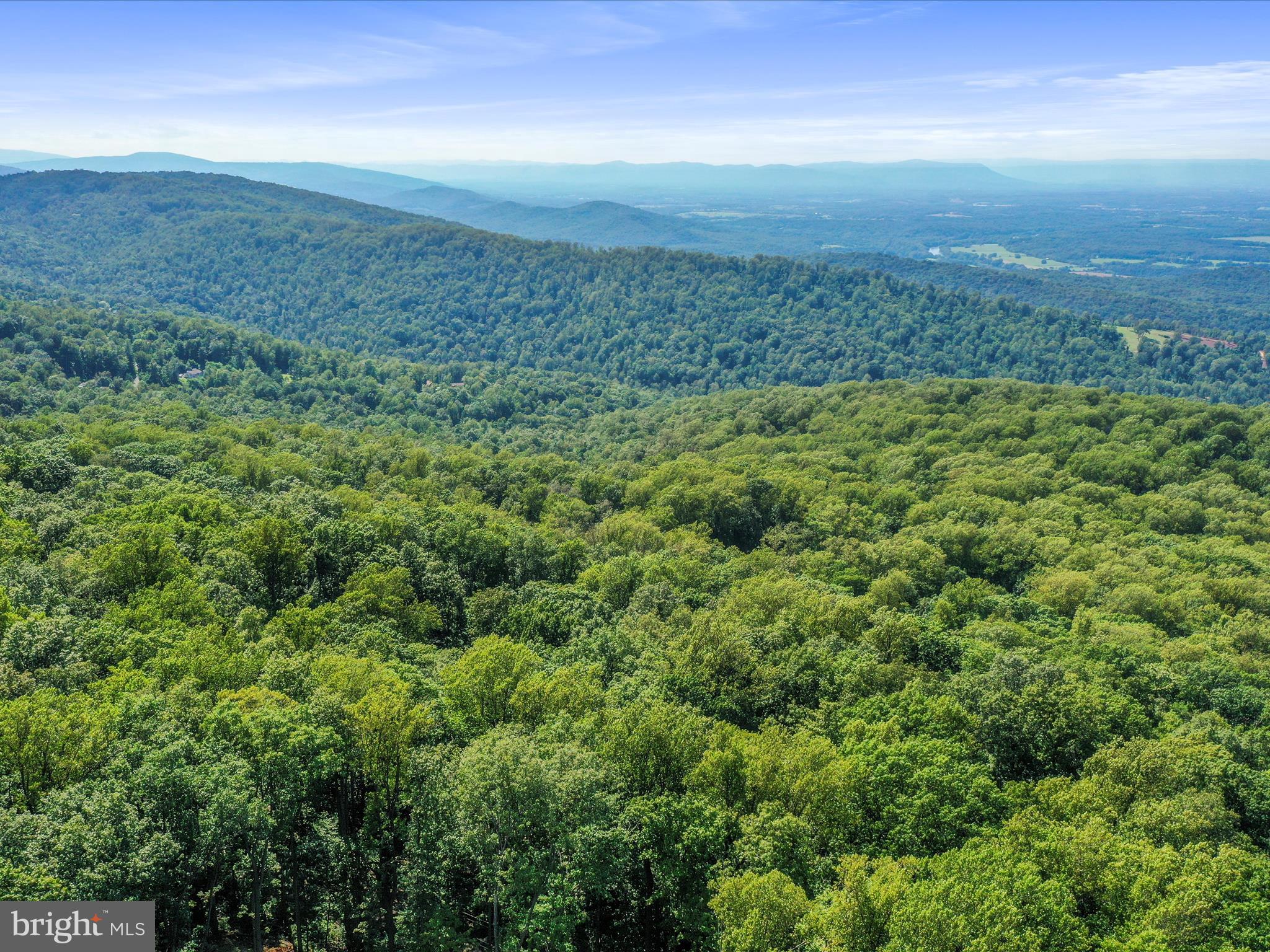 BLUE MOUNTAIN - Residential