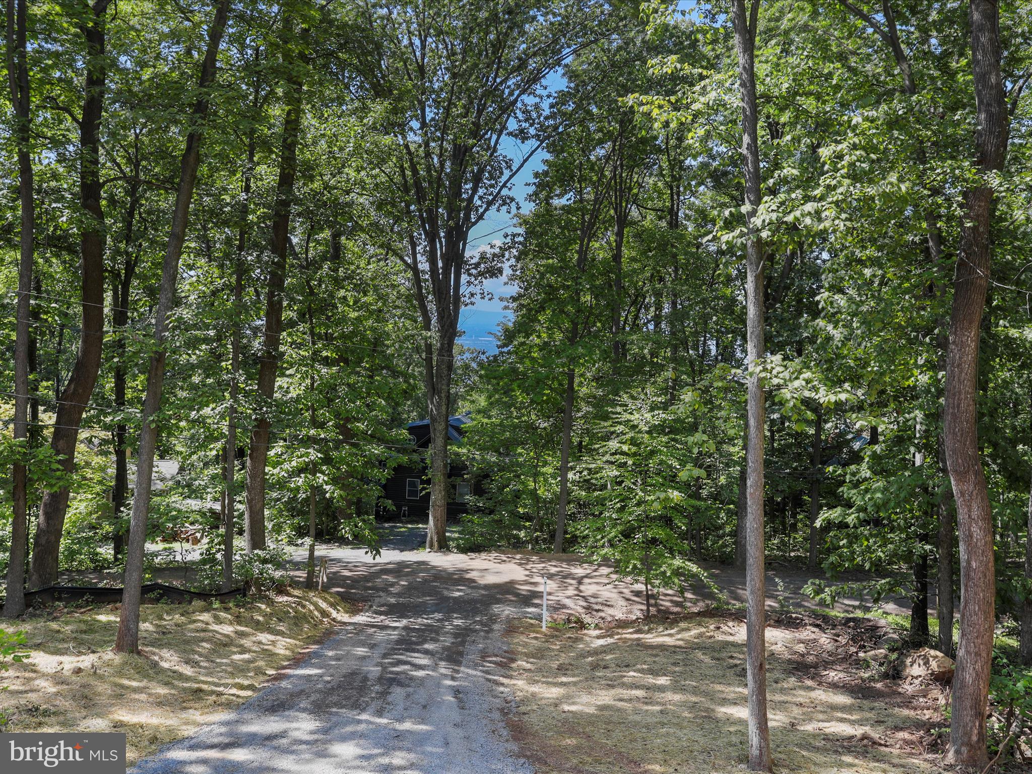 BLUE MOUNTAIN - Residential