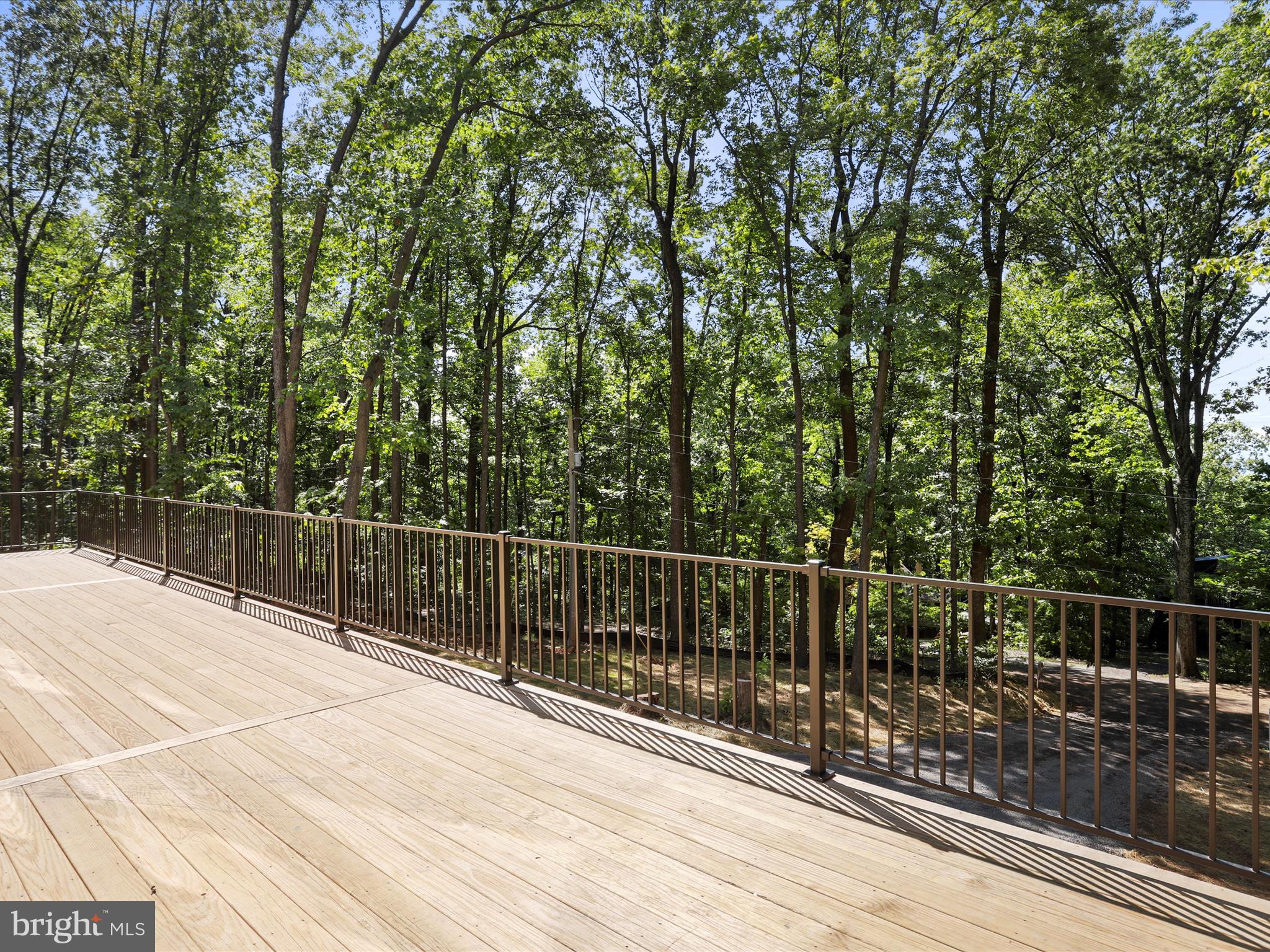 BLUE MOUNTAIN - Residential