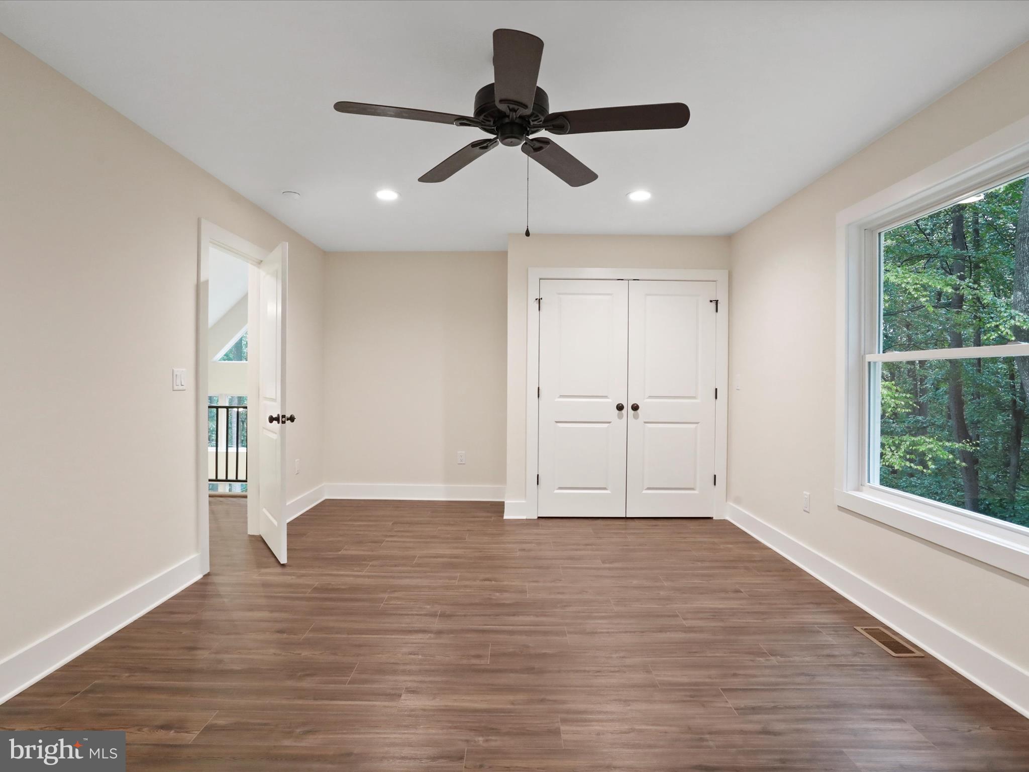 BLUE MOUNTAIN - Residential