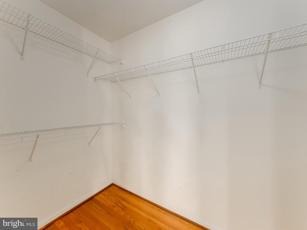 RIVERSIDE STATION - Residential