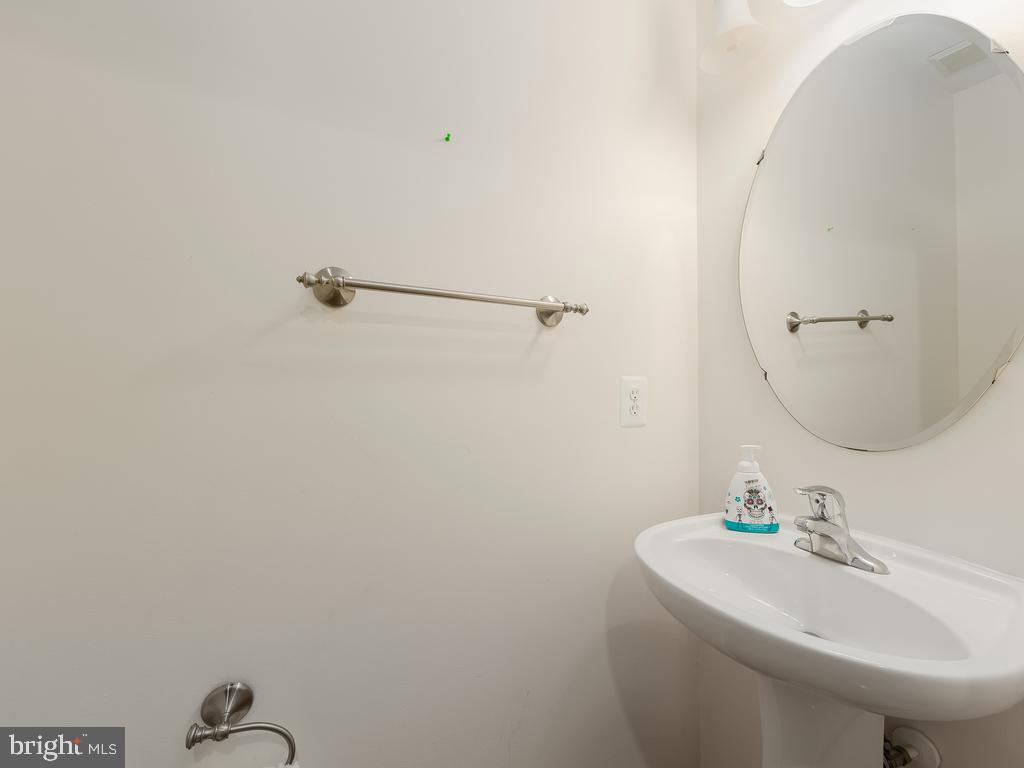 RIVERSIDE STATION - Residential