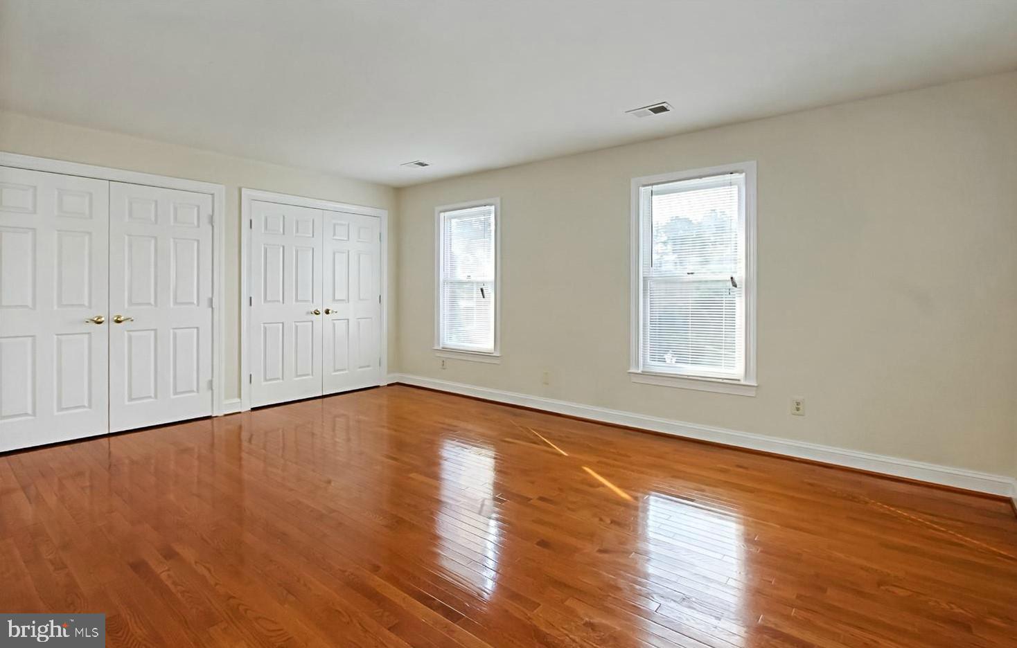 QUIET COVE - Residential