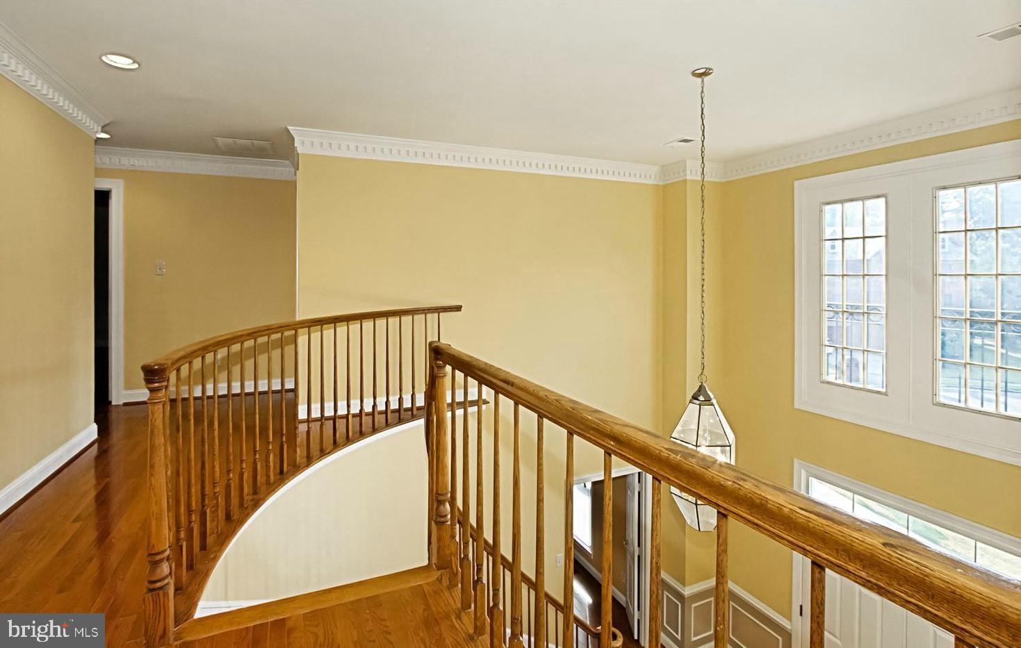 QUIET COVE - Residential