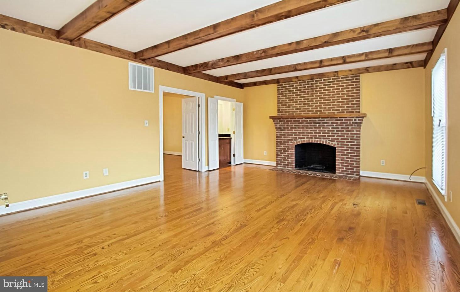 QUIET COVE - Residential