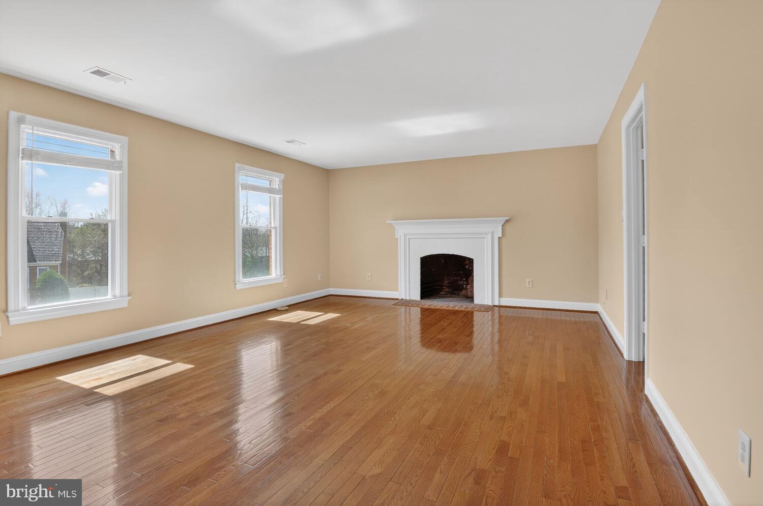 QUIET COVE - Residential