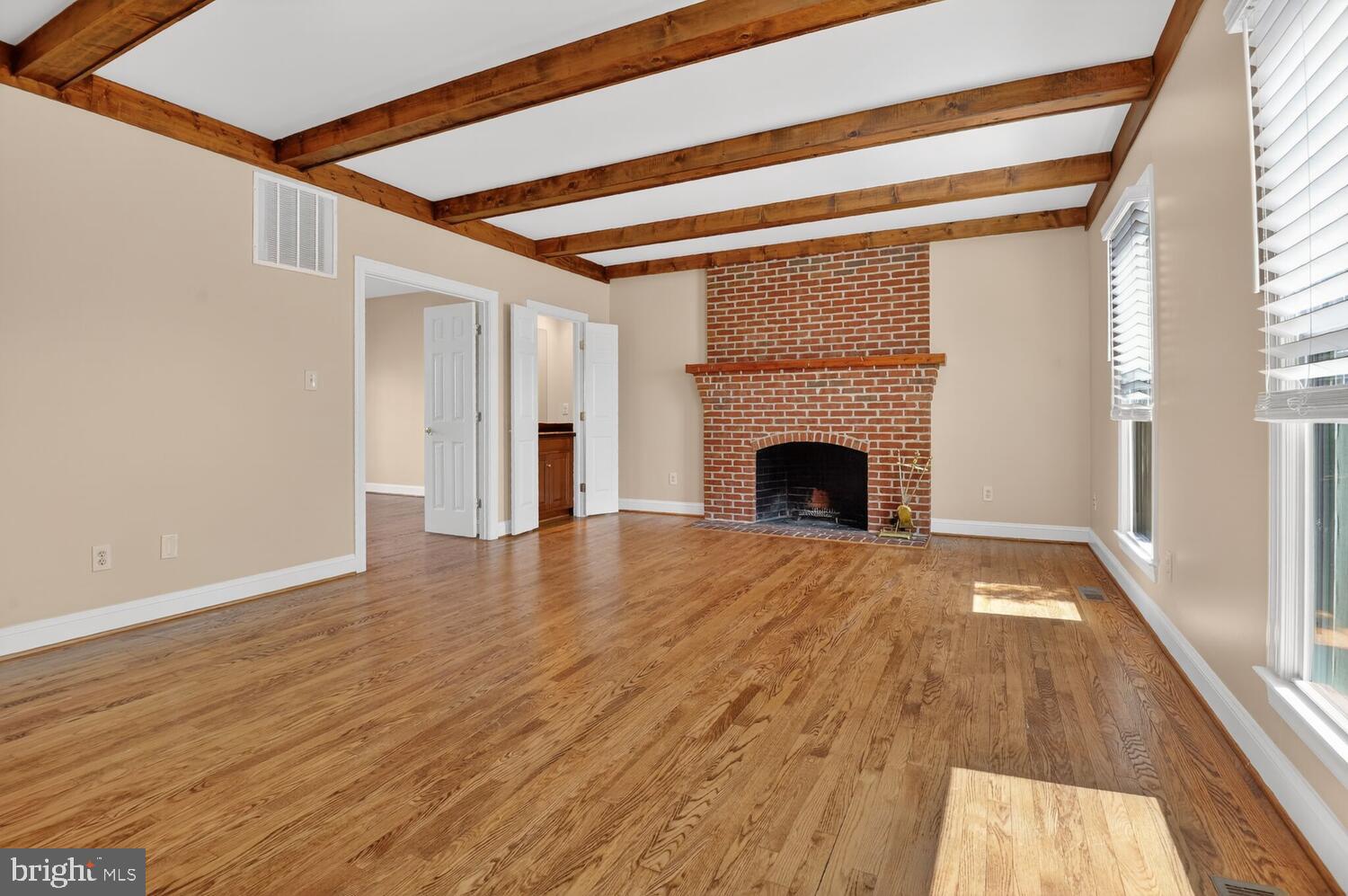 QUIET COVE - Residential