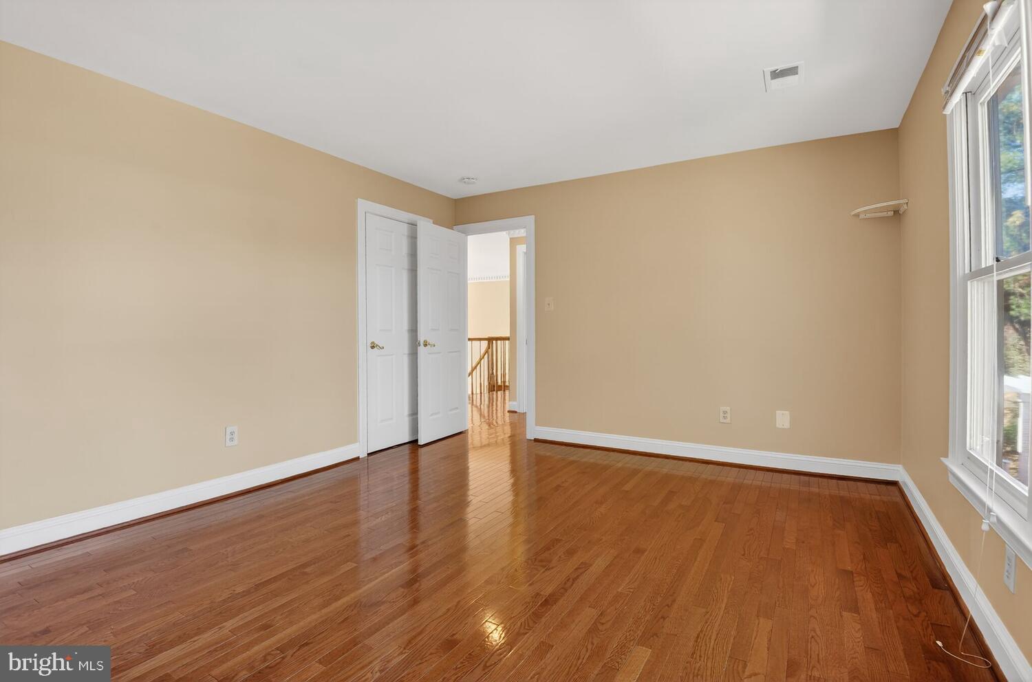 QUIET COVE - Residential