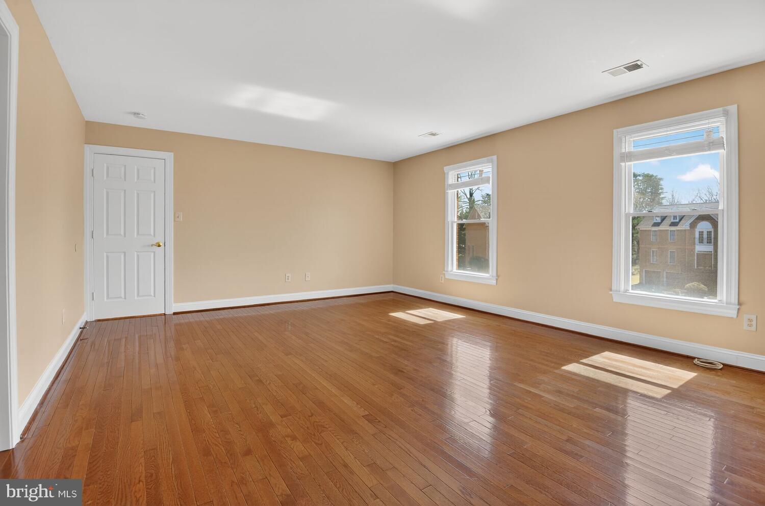 QUIET COVE - Residential