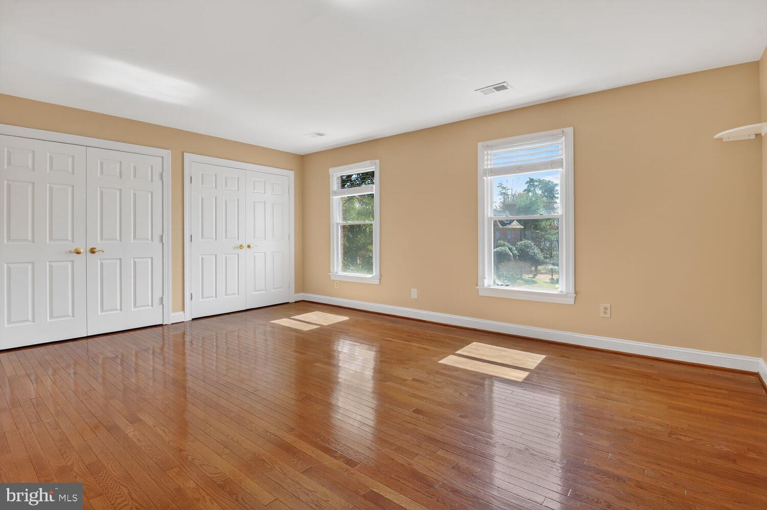 QUIET COVE - Residential