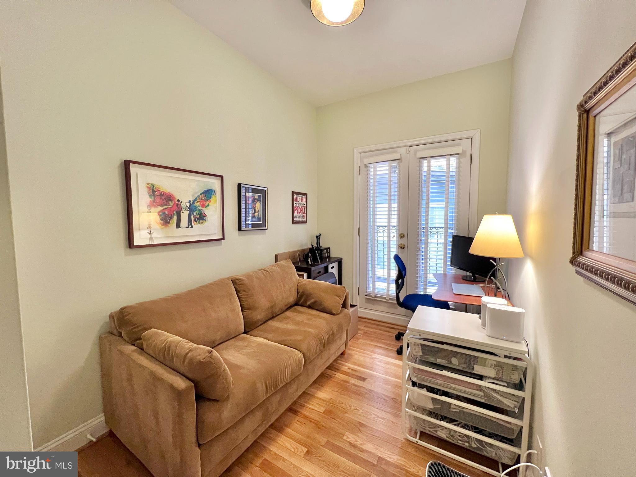 DUPONT CIRCLE - Residential Lease