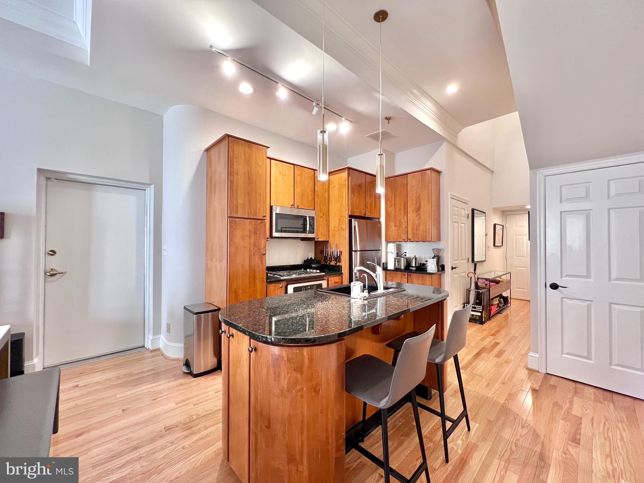 DUPONT CIRCLE - Residential Lease