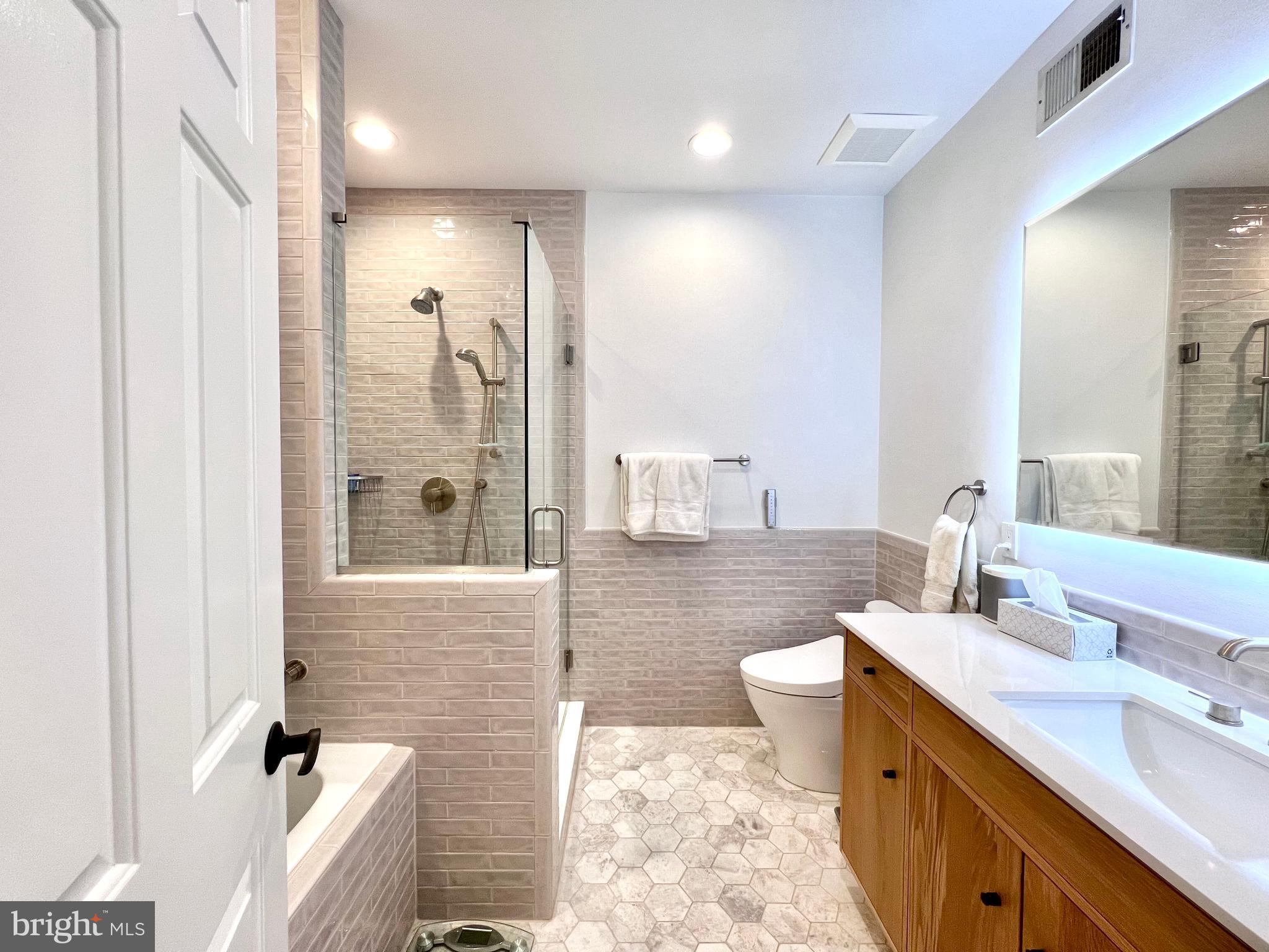 DUPONT CIRCLE - Residential Lease