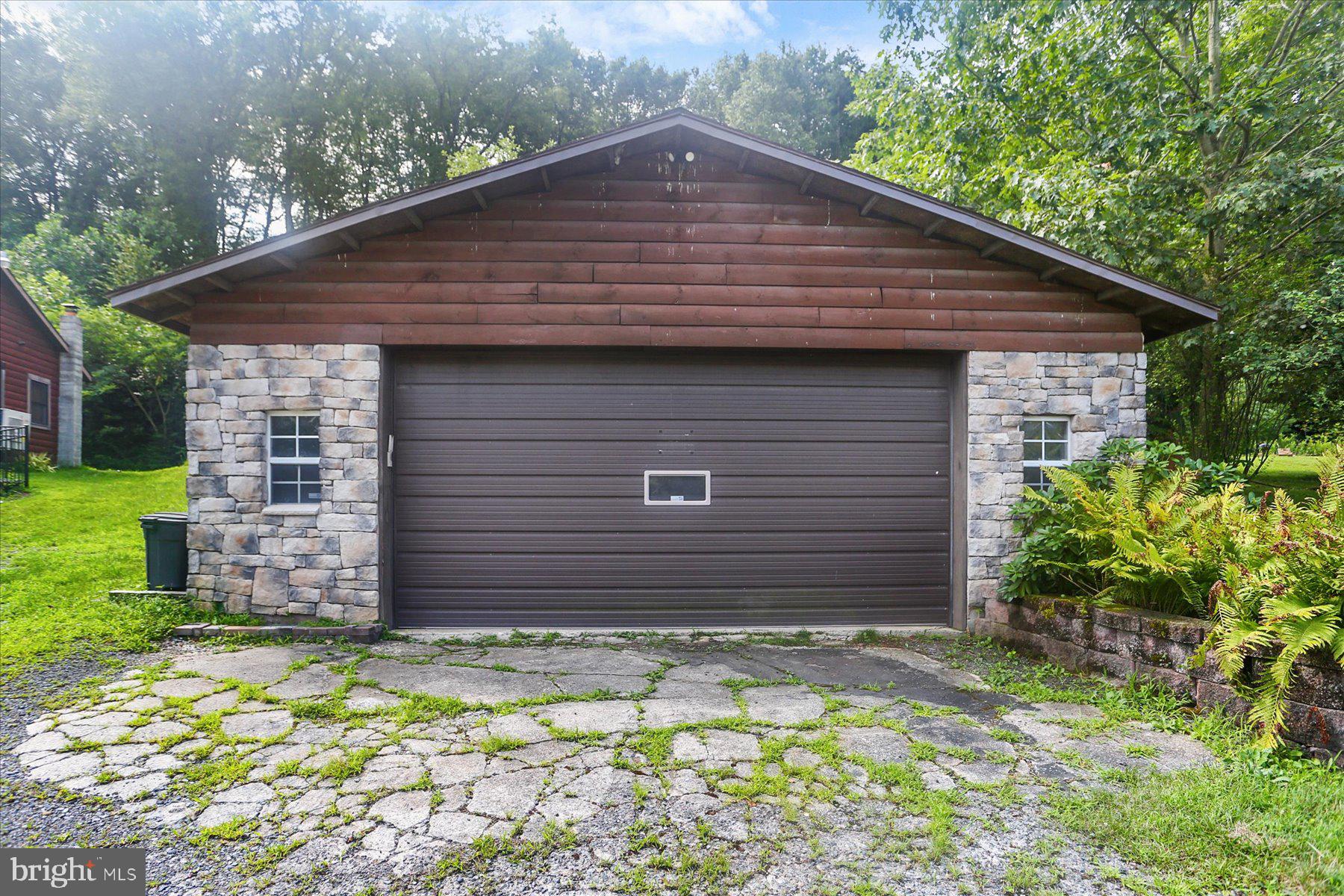62 LAKEFRONT DRIVE