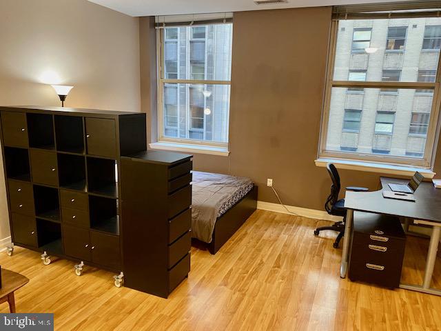 LOGAN SQUARE - Residential Lease