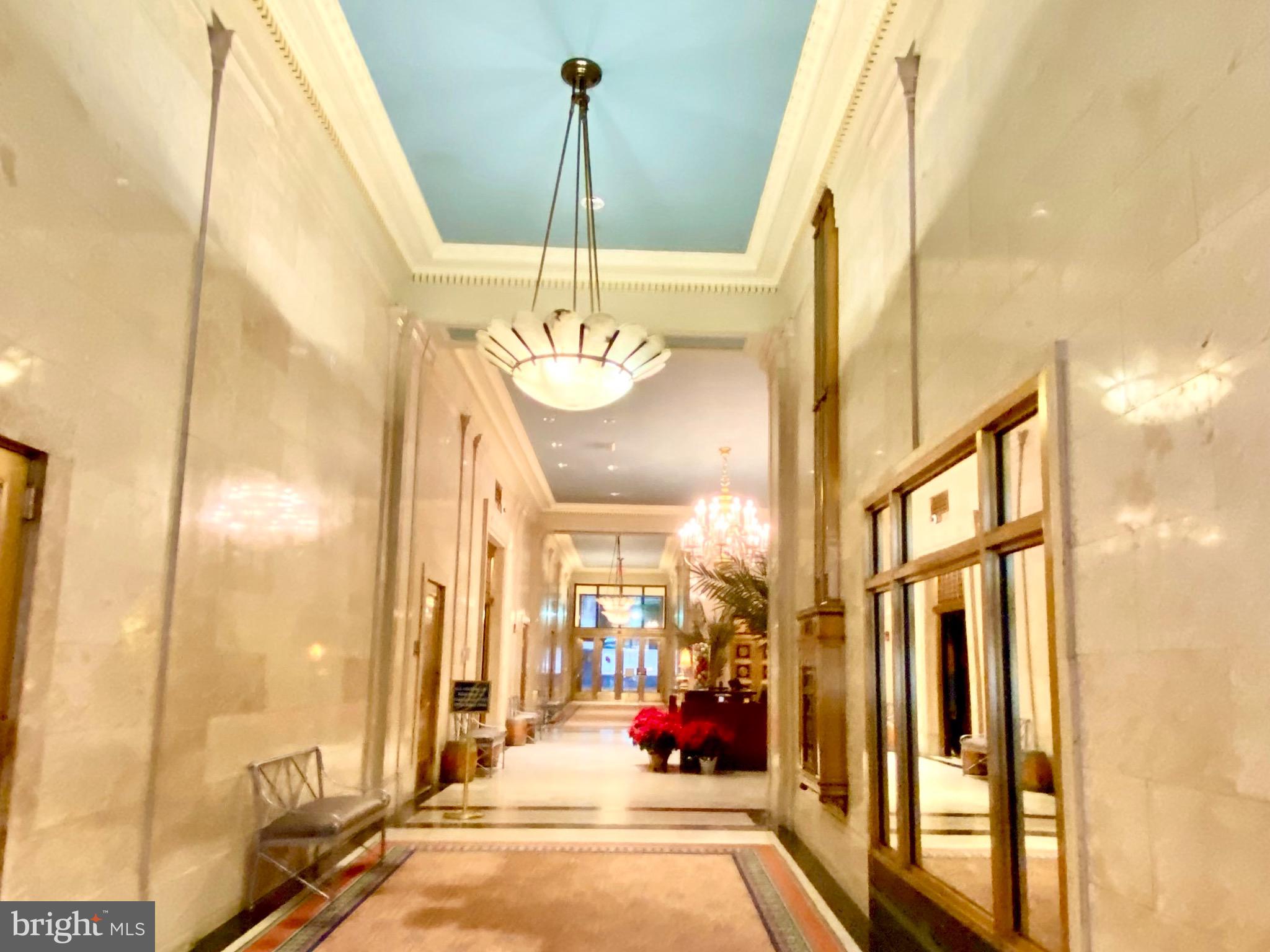 LOGAN SQUARE - Residential Lease