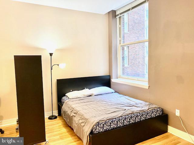 LOGAN SQUARE - Residential Lease