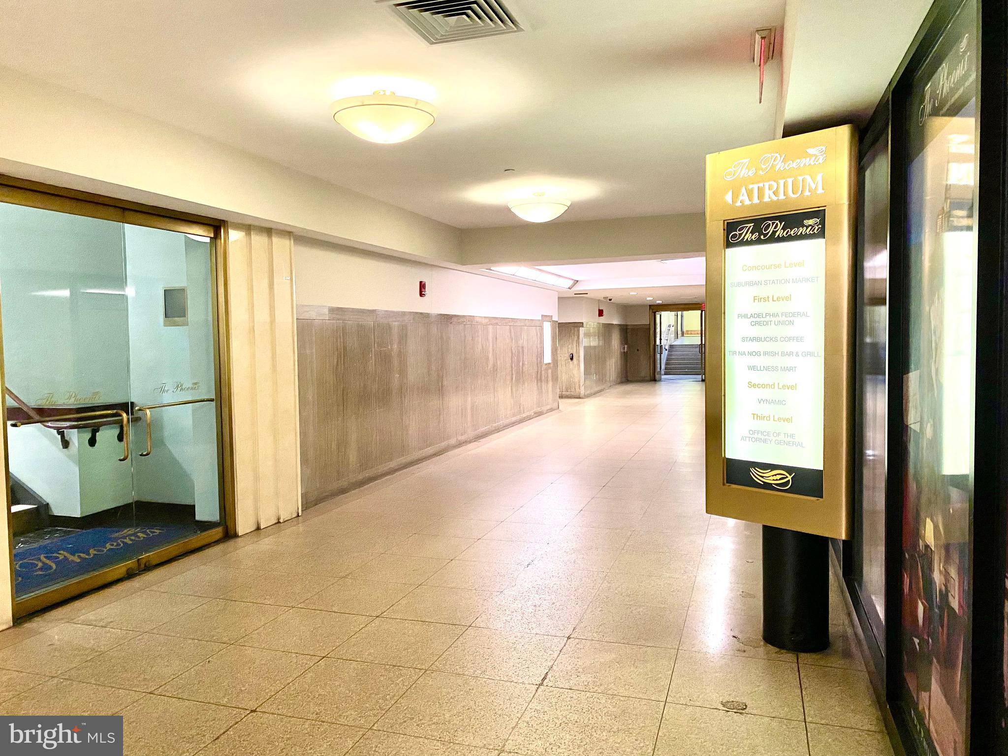 LOGAN SQUARE - Residential Lease