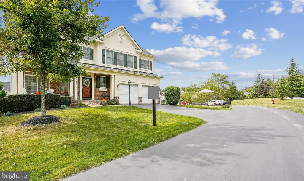 Photo of 19042 Rocky Creek Drive, LEESBURG, VA 20176 (MLS # VALO2108230)