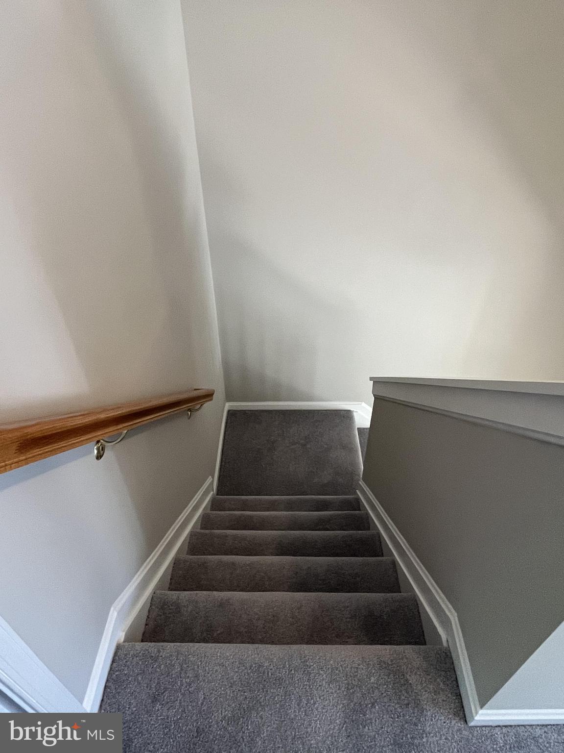 WALNEY VILLAGE - Residential Lease