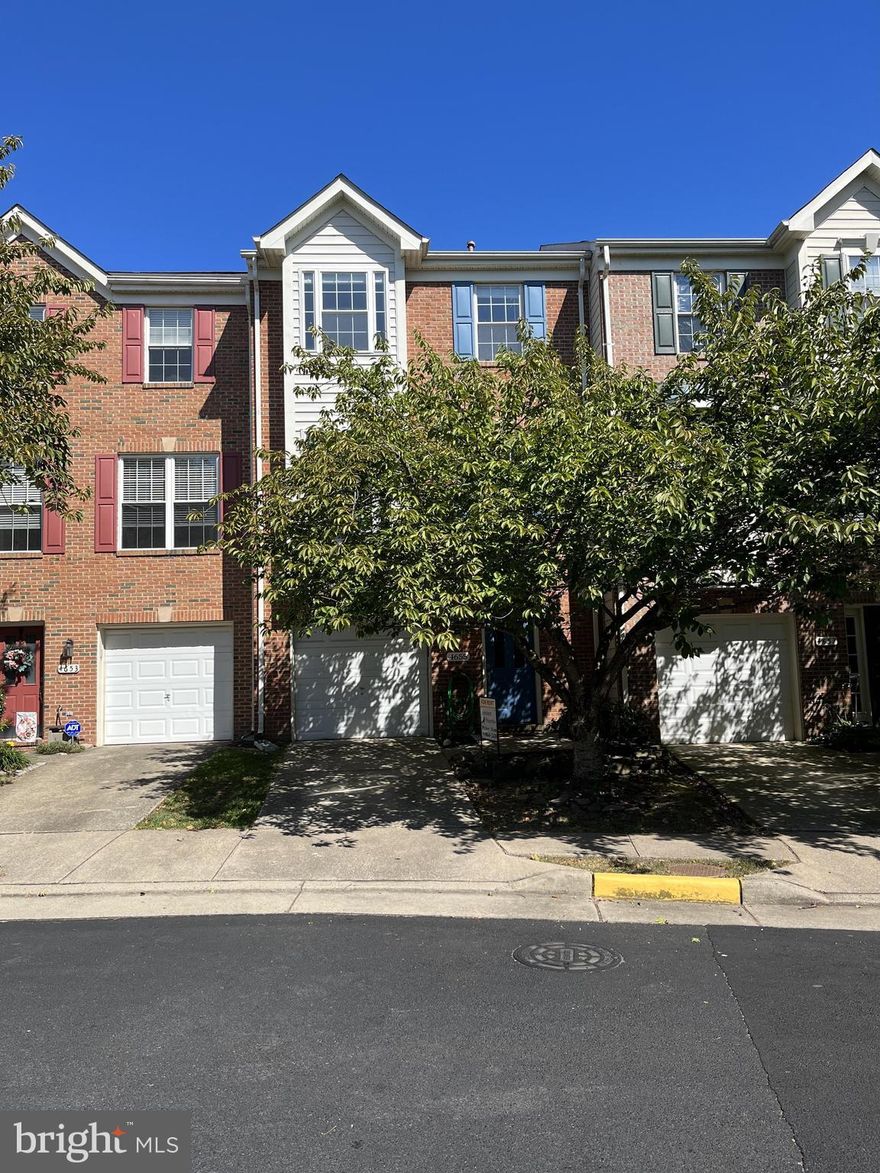 Welcome to a one car garage  townhome in the heart of Walney Village! This 3 bedroom, 2.5 bath home offers a rare chance to live in one of the most desirable neighborhoods in town.  This home has been completely refreshed with brand new luxury vinyl plank flooring, a fresh new paint throughout , a new carpet, a new stainless steel french door refrigerator and more. 
Walking into your owners suite you are met with high vaulted ceilings & a walk in closet. Enjoy a  fully remodeled master bath with a luxurious standalone tub. Convenience is a delight with easy access to 28, Route 50, I-66 and Fairfax County Parkway. The Field of Commonwealth offers many restaurants to enjoy and Wegmans  conveniently located in the Commonwealth Center.  Please use  shoe covers upon entering! Thank you!!