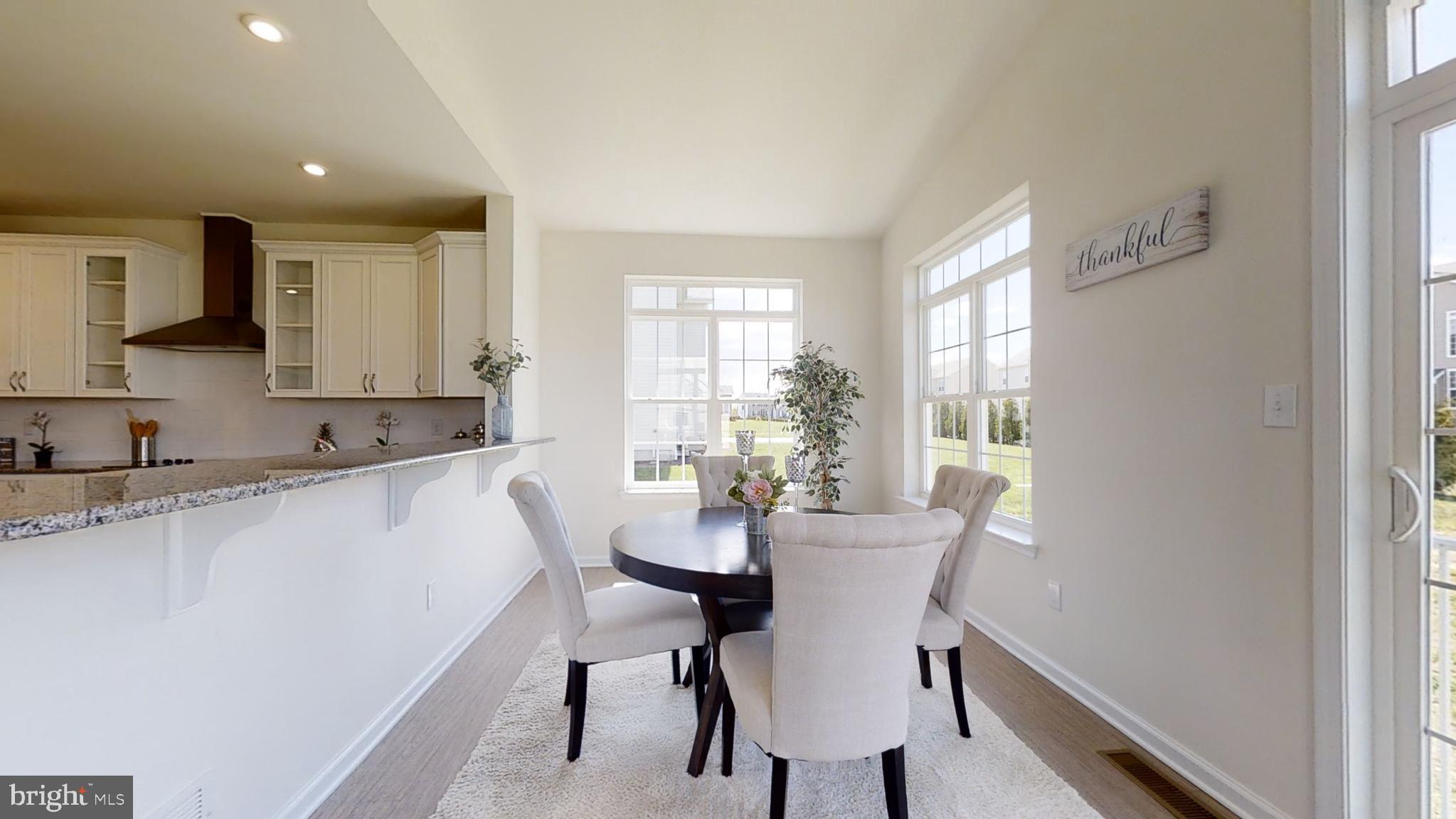 MOUNT FRIENDSHIP - Residential