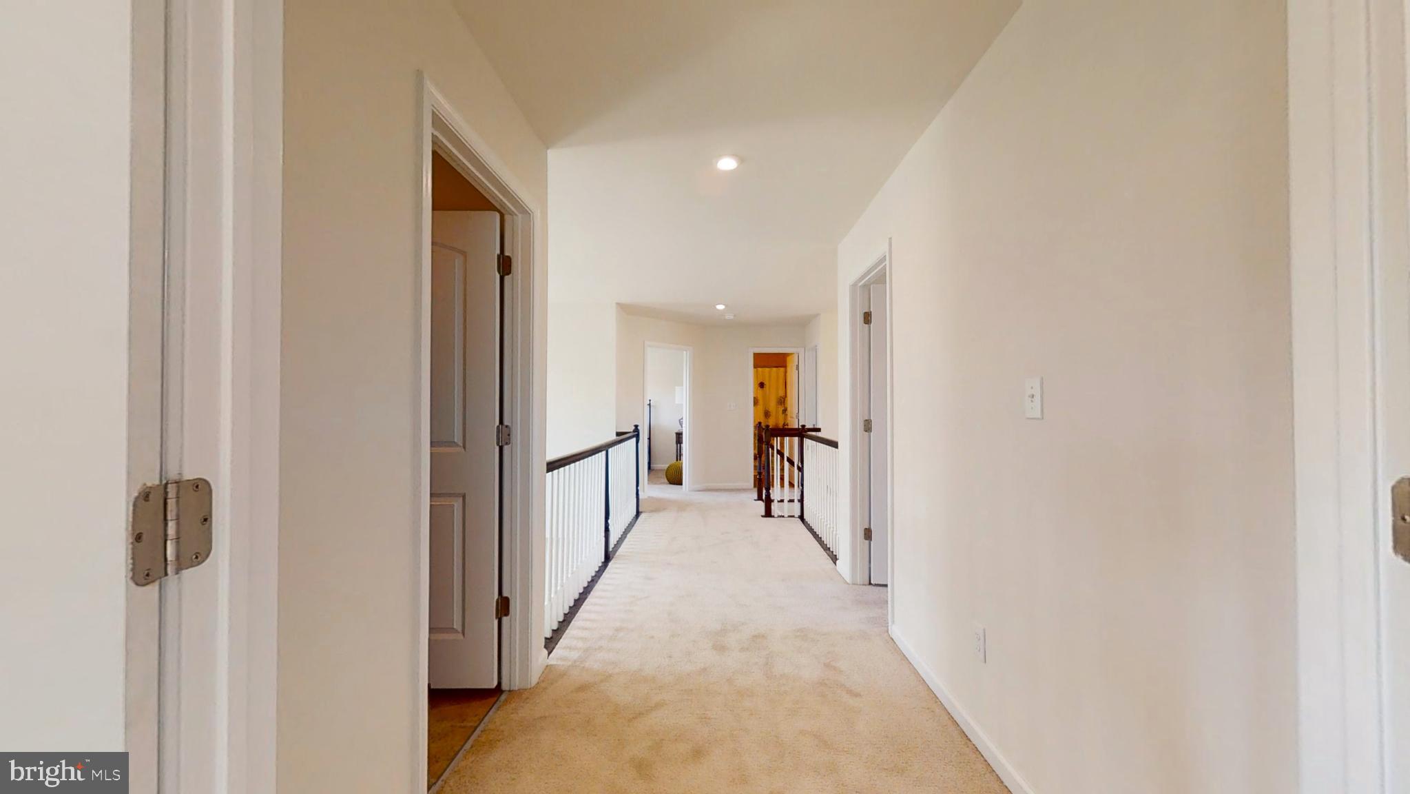 MOUNT FRIENDSHIP - Residential