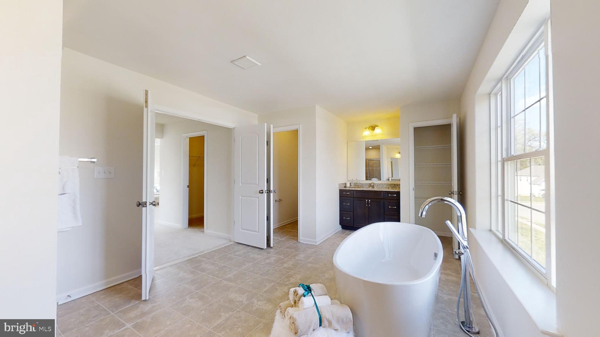 MOUNT FRIENDSHIP - Residential