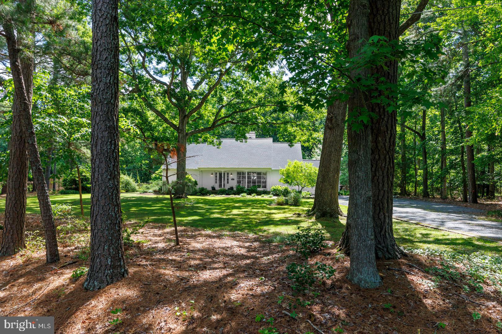7592 TRED AVON CIRCLE