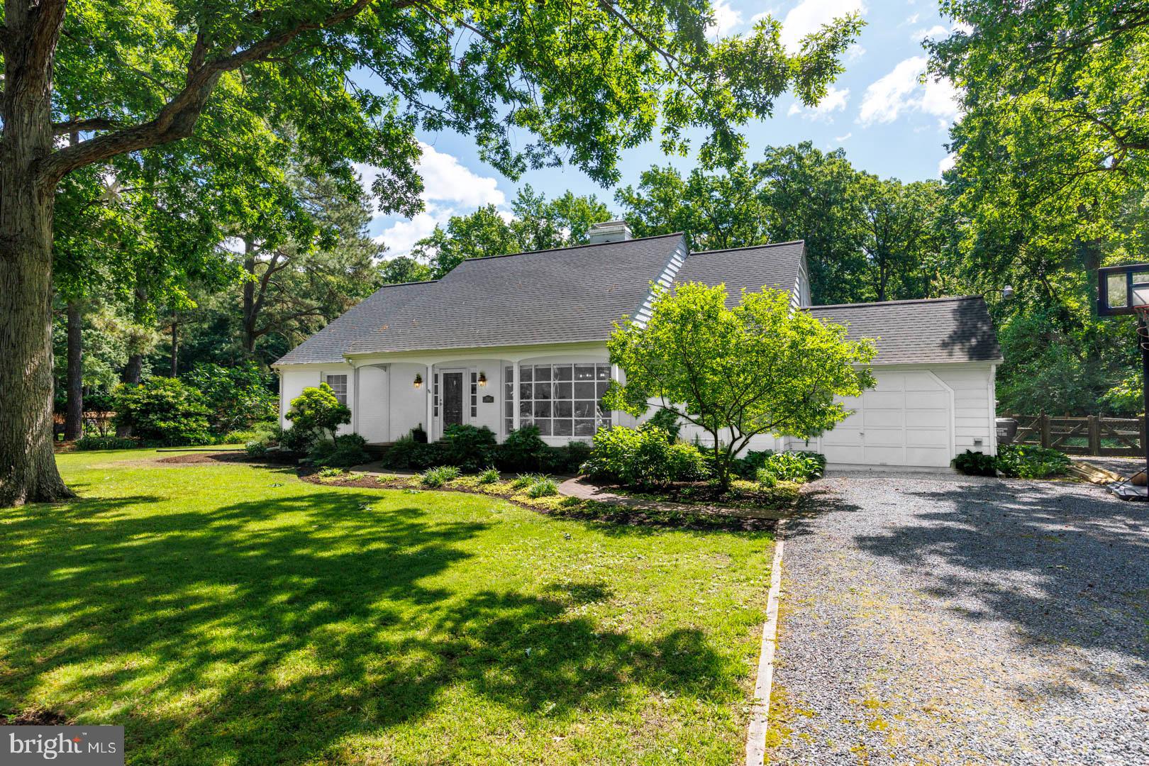 7592 TRED AVON CIRCLE
