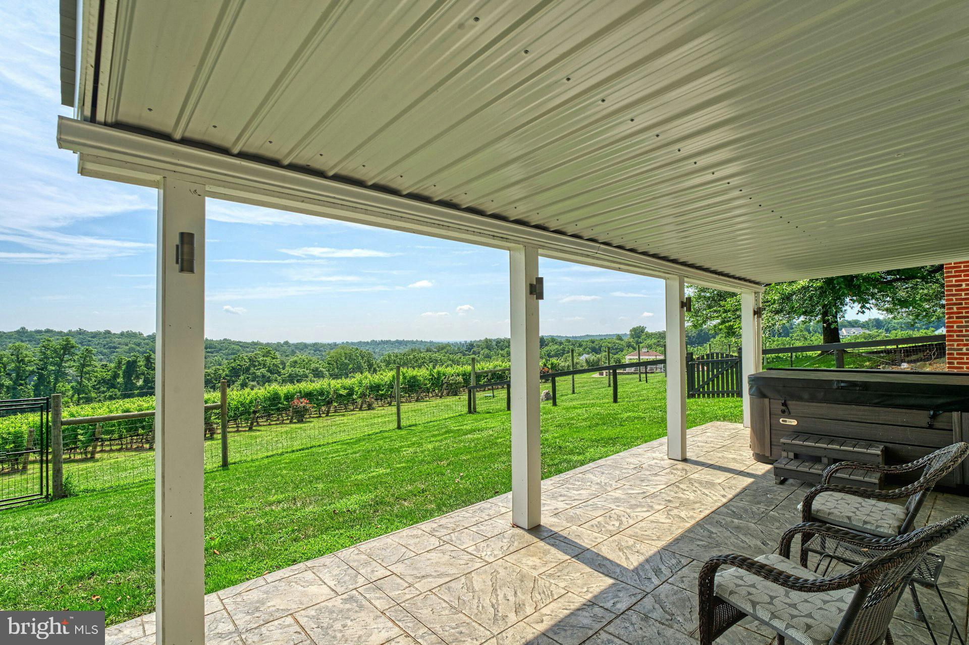 BEACON HILL - Residential