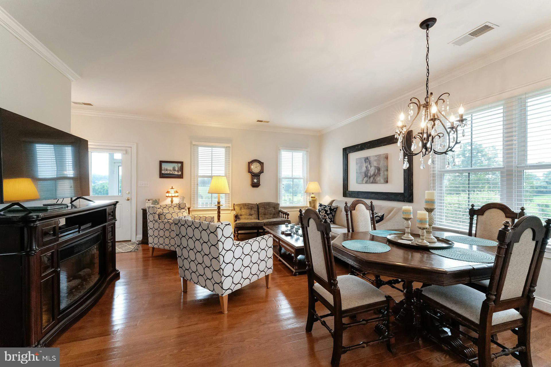 BEACON HILL - Residential