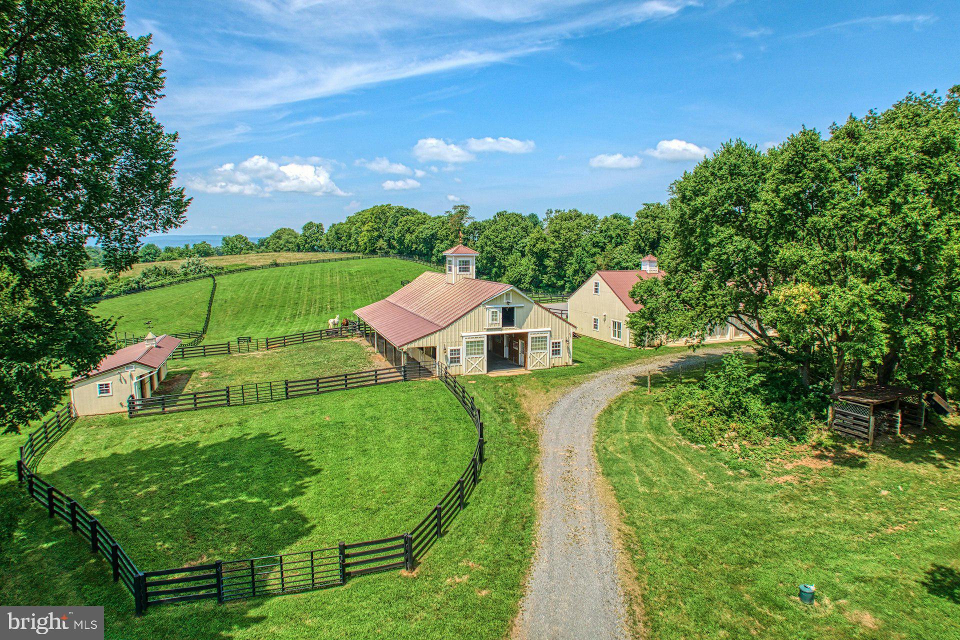 BEACON HILL - Residential