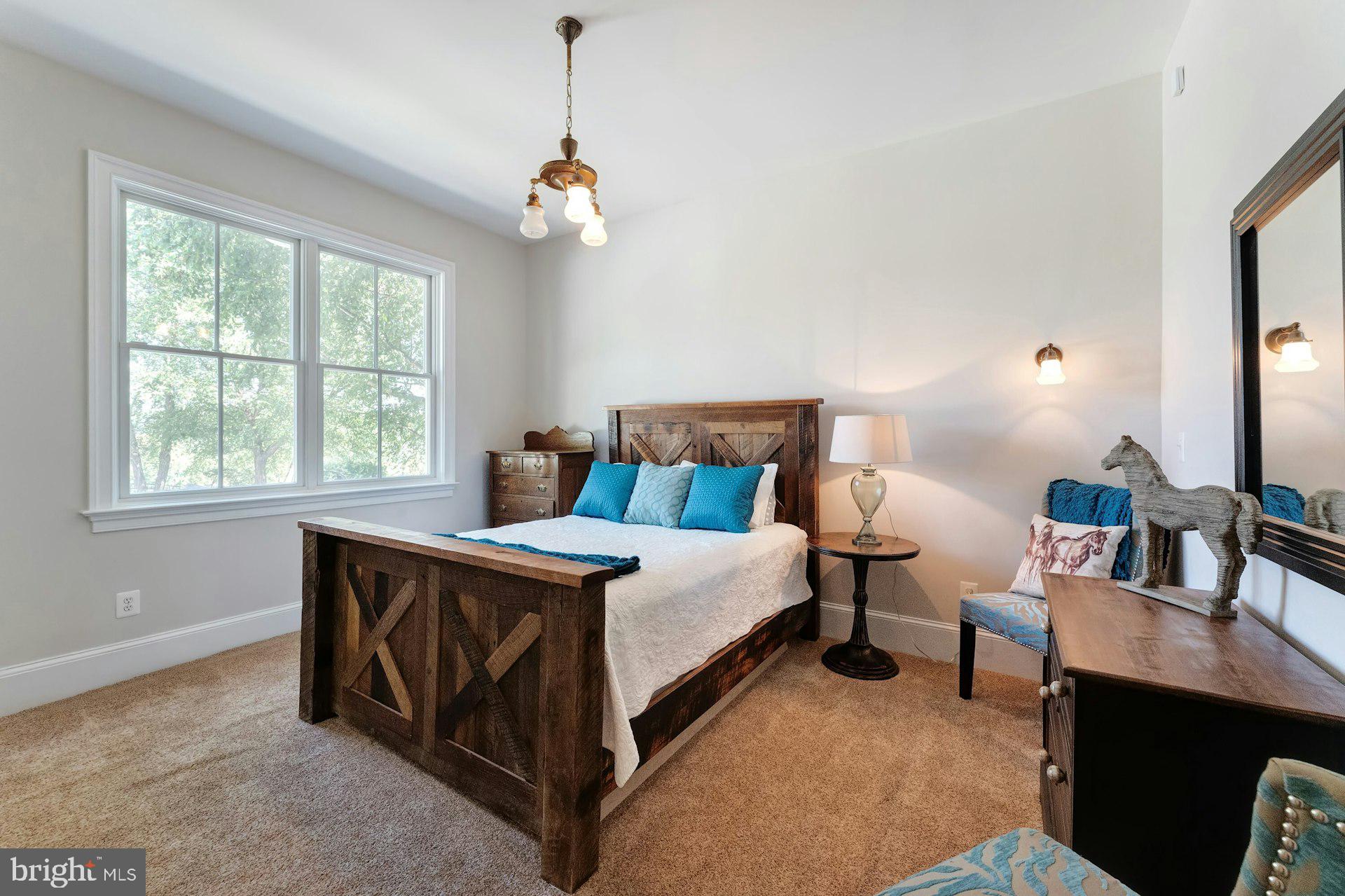 BEACON HILL - Residential