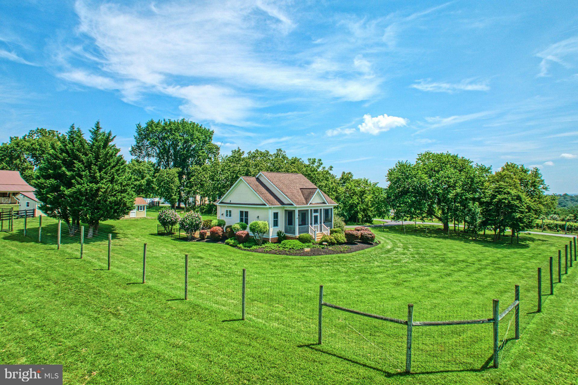 BEACON HILL - Residential