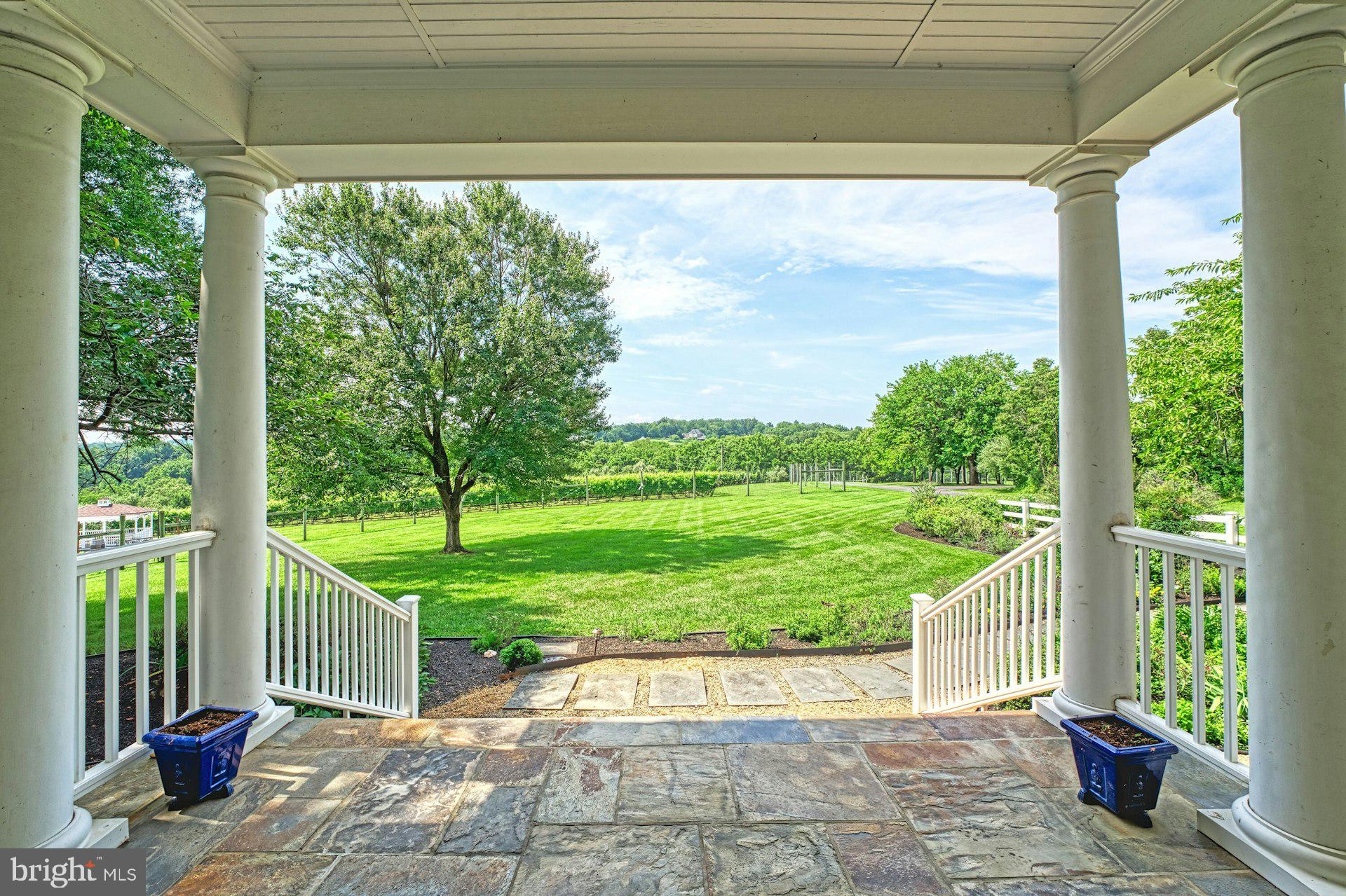 BEACON HILL - Residential