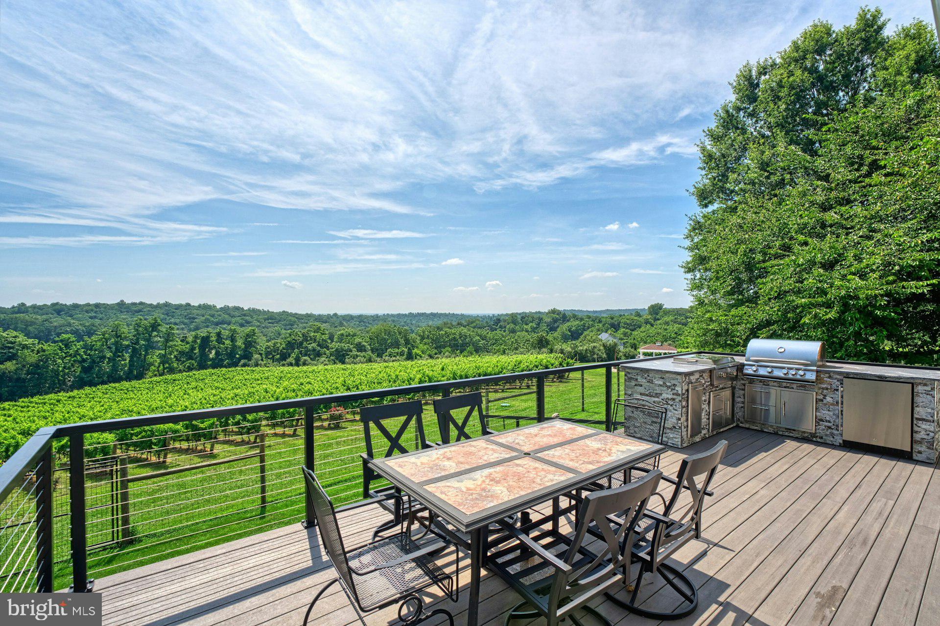 BEACON HILL - Residential