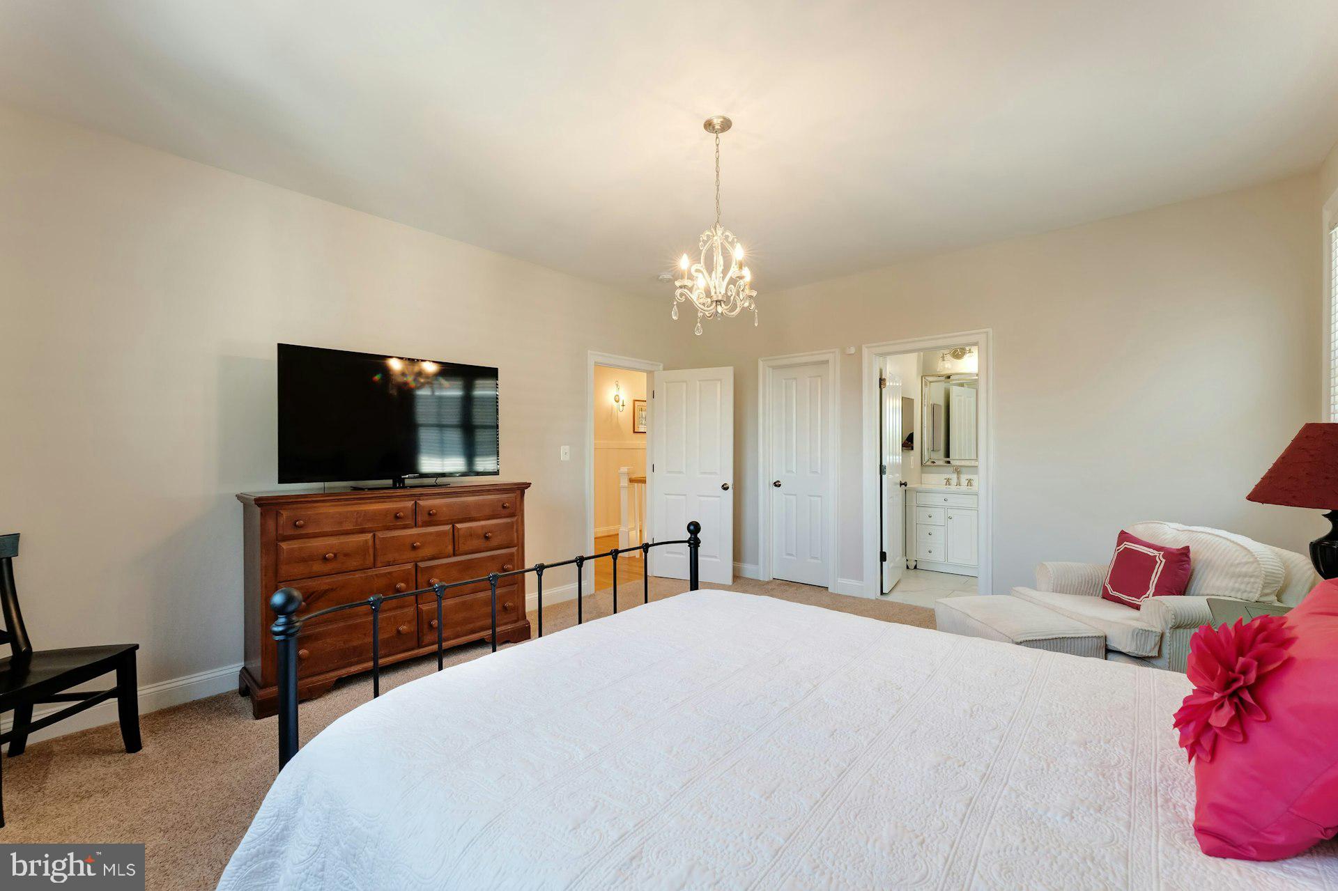 BEACON HILL - Residential